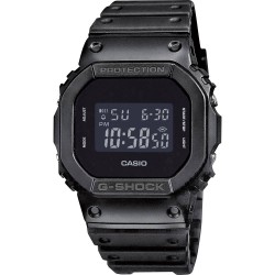 Casio Kwarts Horloge DW-5600BB-1ER (l x b x h) 48.9 x 42.8 x 13.4 mm Zwart Materiaal (behuizing): Hars Materiaal (armband): Hars